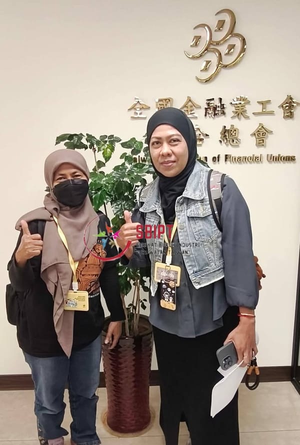 Mari kita hitung mulai hari ini! 1 bulan lagi yaitu lebih tepatnya pada tanggal 1 Mei…